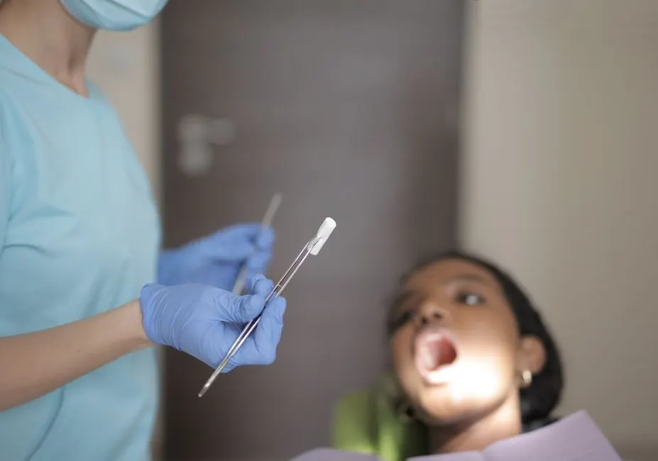 Comment maintenir une bonne santé bucco-dentaire et protéger vos dents au quotidien